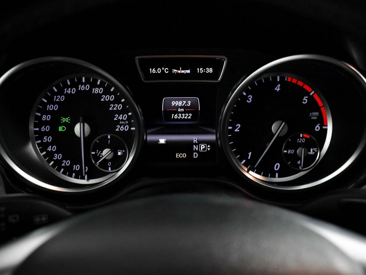 Mercedes-Benz M-Класс с пробегом — 2013 год. Фото: #16