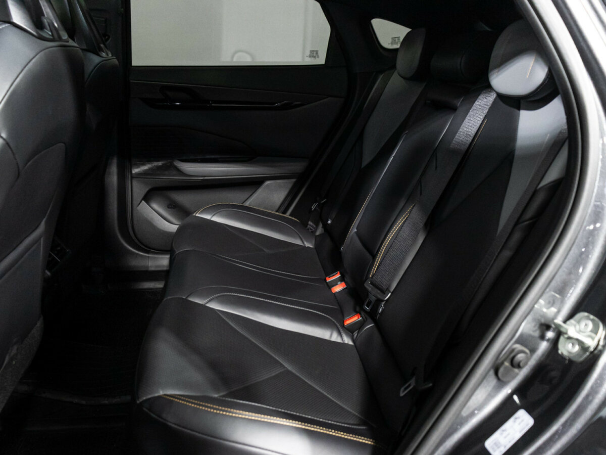 Changan UNI-V с пробегом — 2023 год. Фото: #9