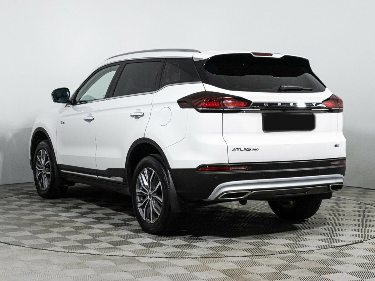Geely Atlas Pro с пробегом — 2023 год. Фото: #6