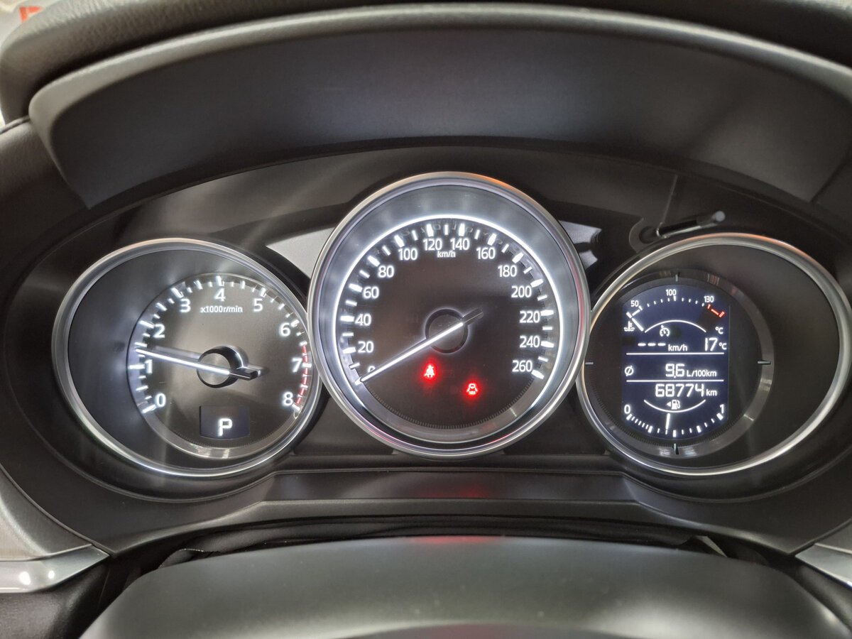 Mazda 6 с пробегом — 2019 год. Фото: #11