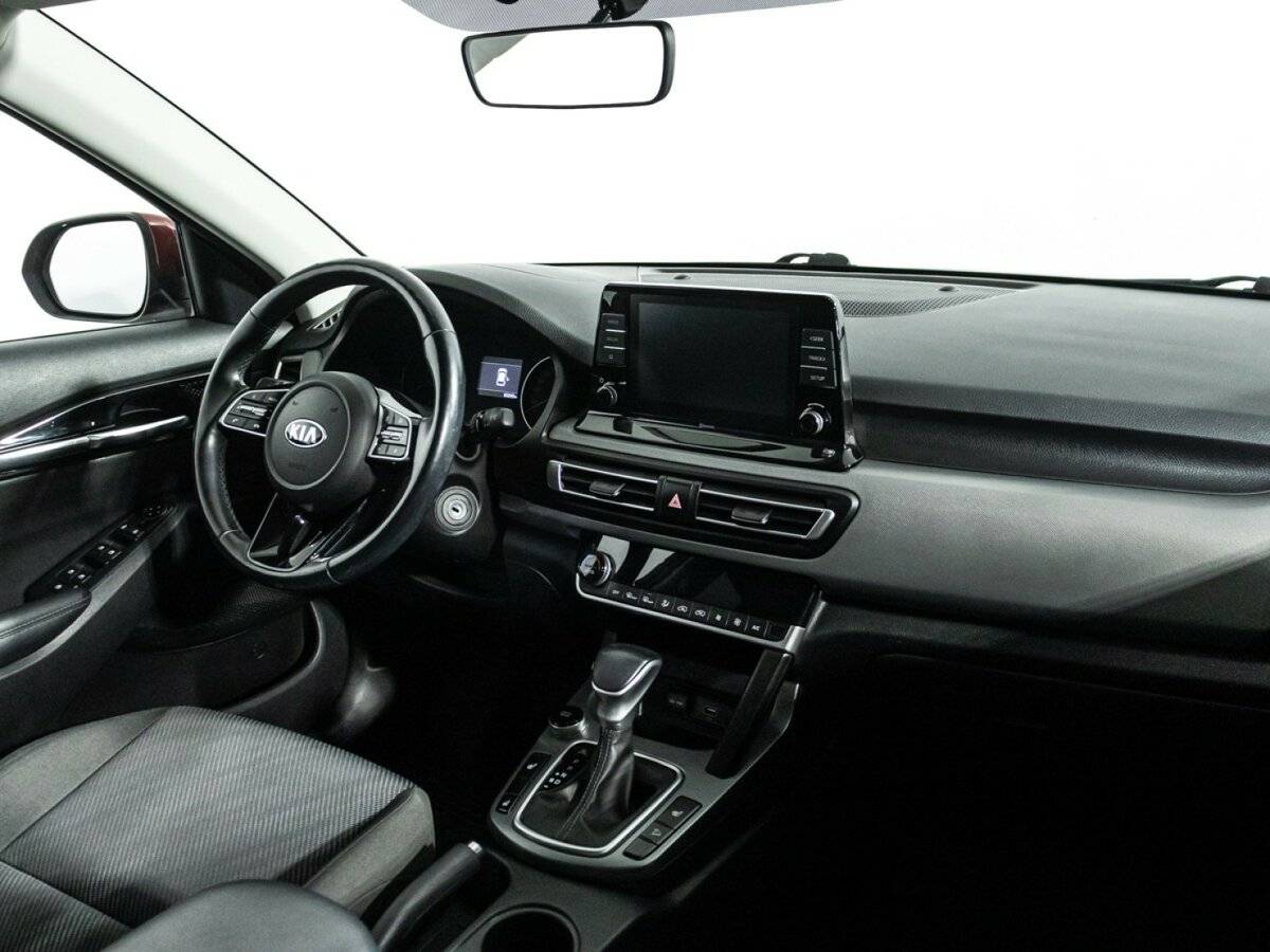 Kia Seltos с пробегом — 2021 год. Фото: #8