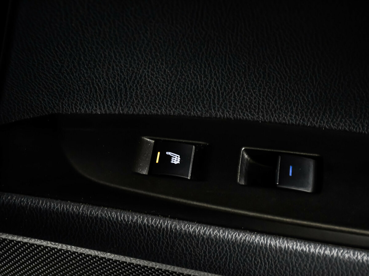 Toyota Camry с пробегом — 2021 год. Фото: #12