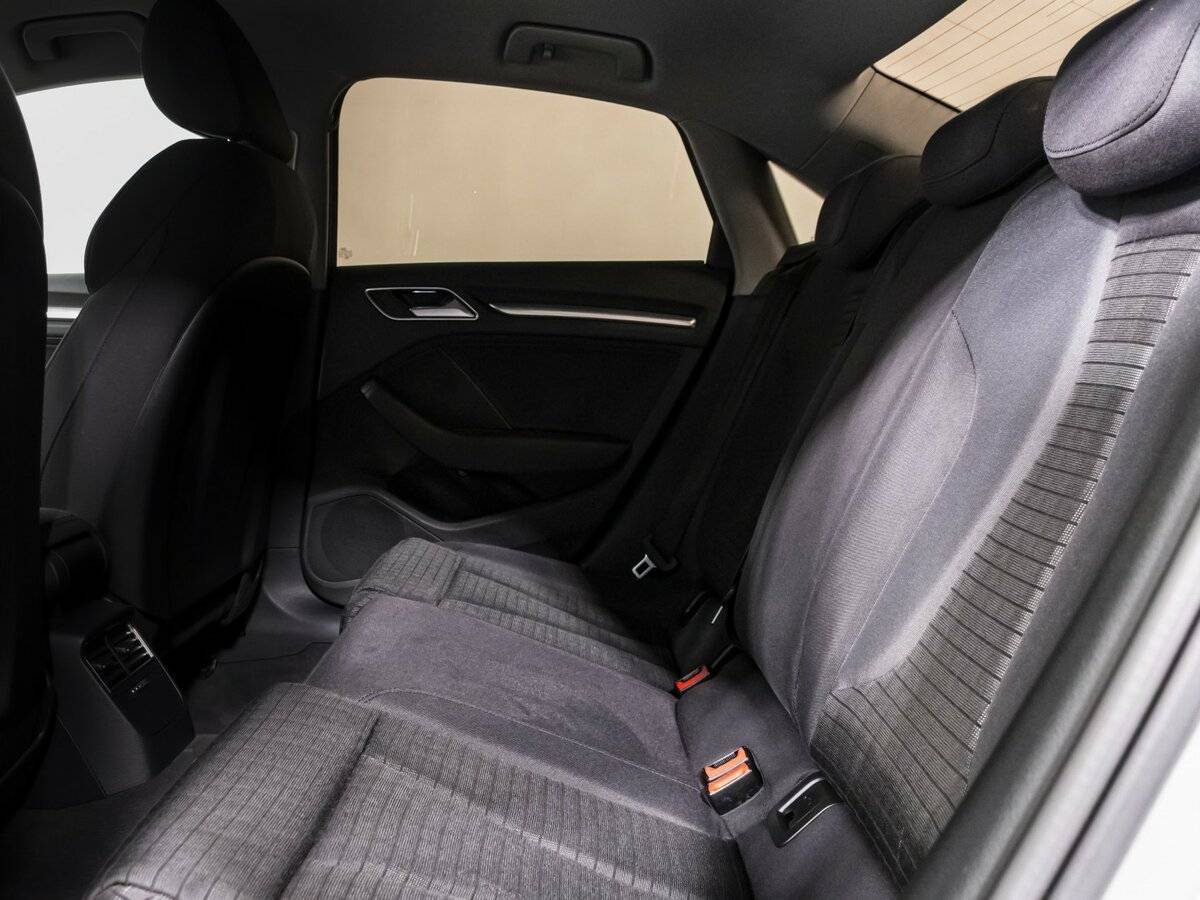 Audi A3 с пробегом — 2018 год. Фото: #7