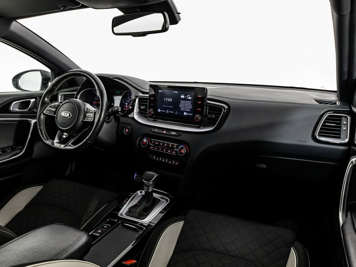 Kia Proceed с пробегом — 2021 год. Фото: #9