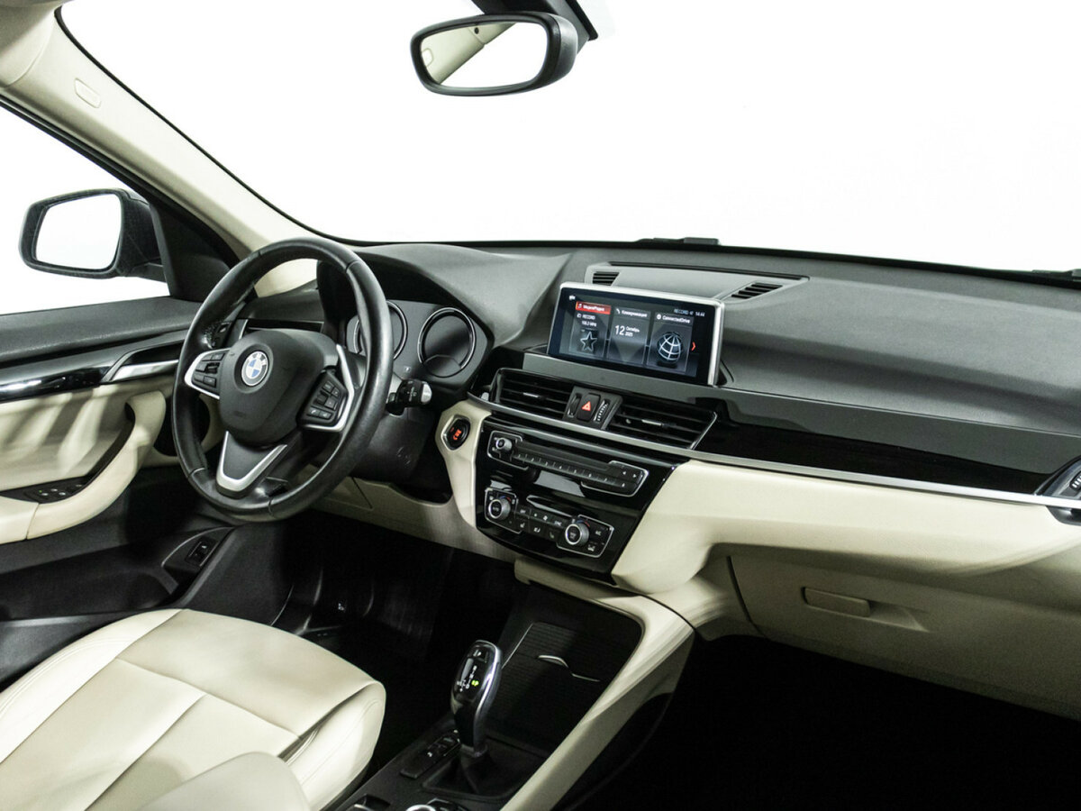 BMW X1 с пробегом — 2020 год. Фото: #8