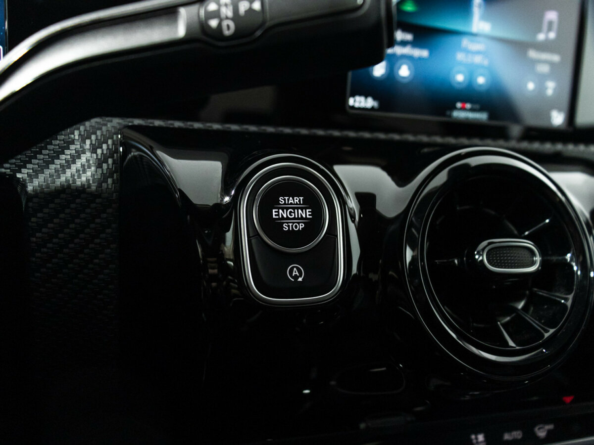 Mercedes-Benz A-Класс с пробегом — 2019 год. Фото: #15