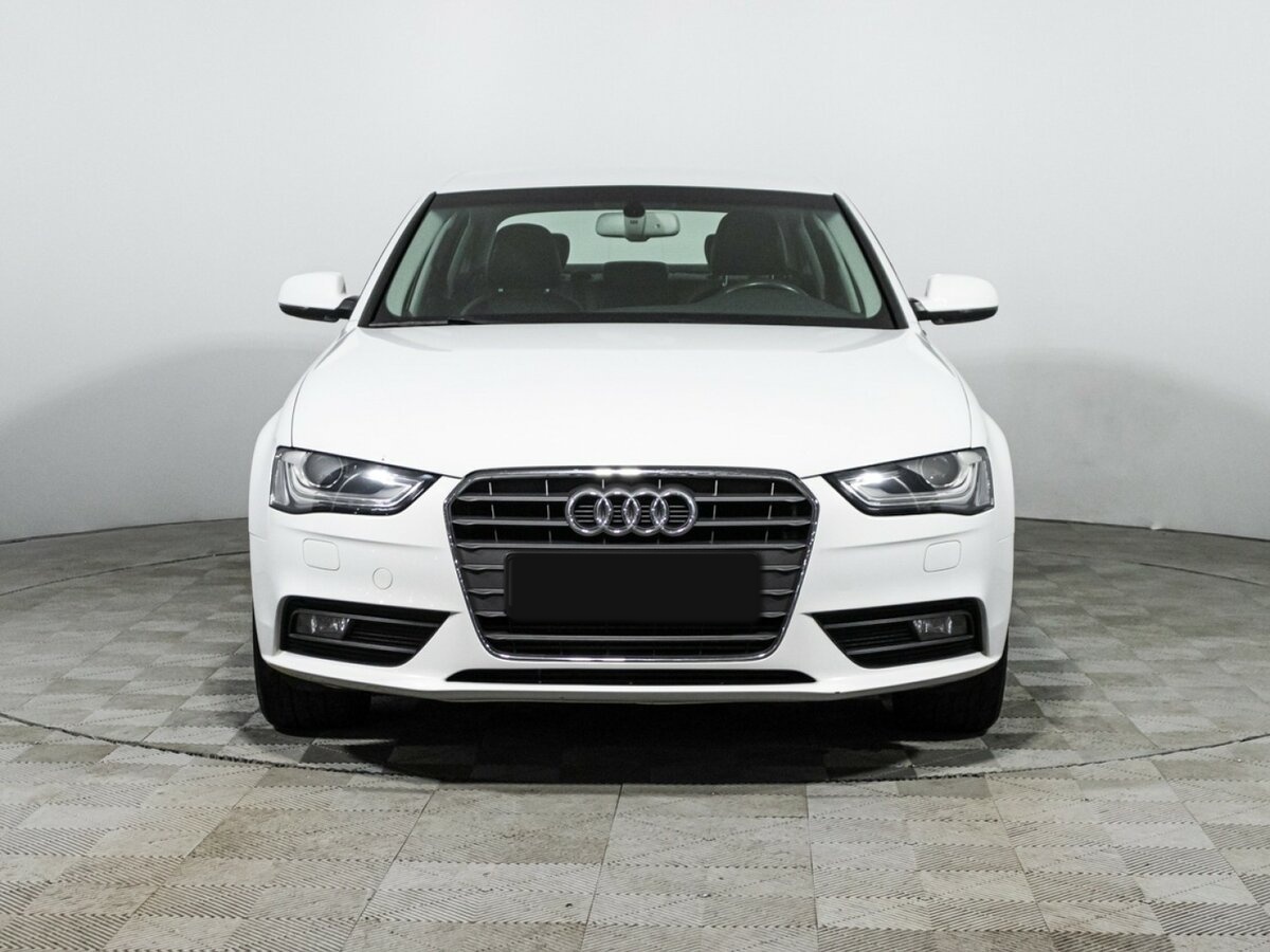 Audi A4 с пробегом — 2015 год. Фото: #1