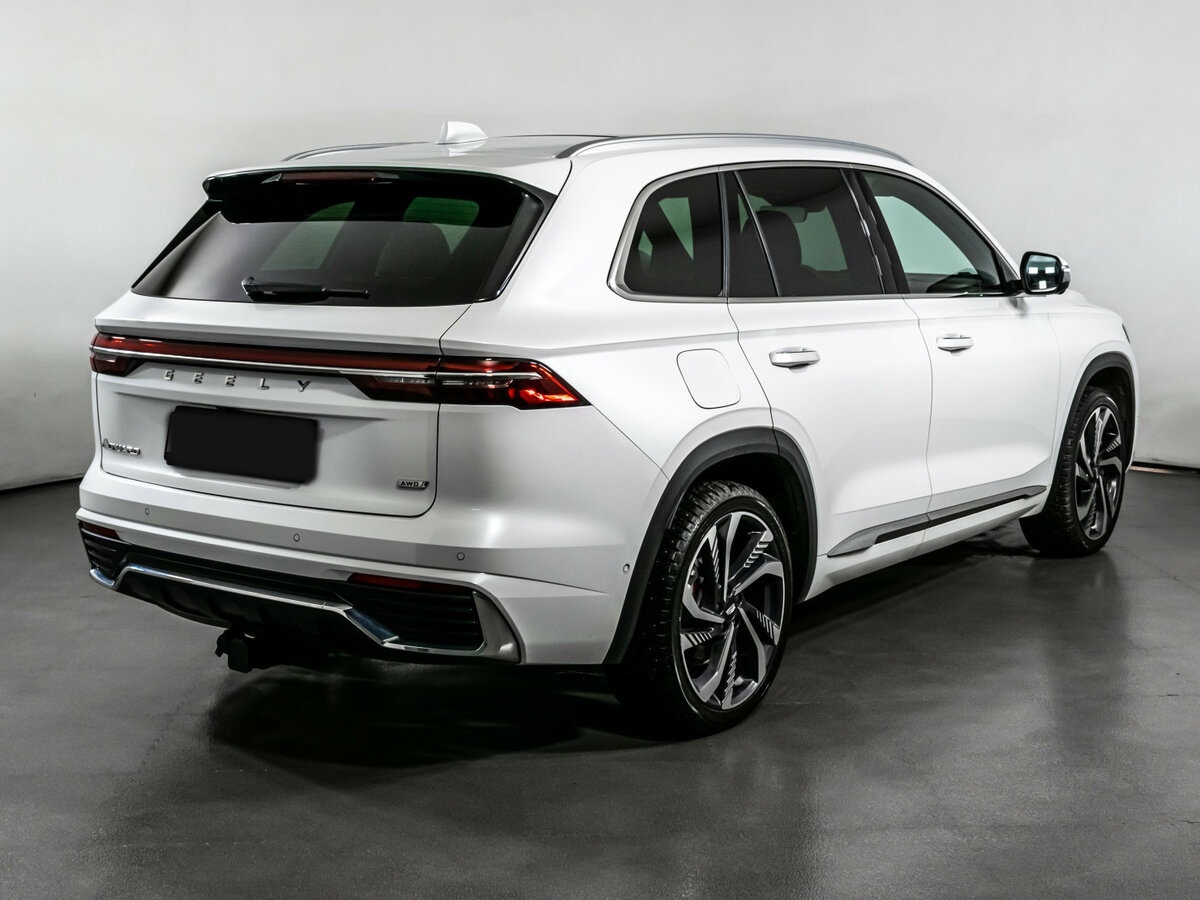 Geely Monjaro с пробегом — 2023 год. Фото: #4