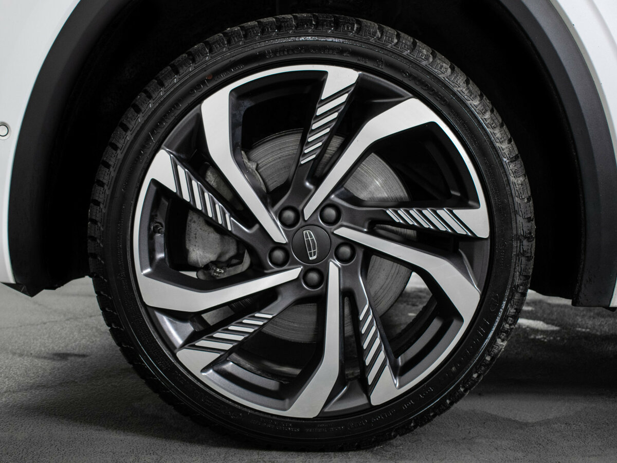 Geely Monjaro с пробегом — 2023 год. Фото: #20