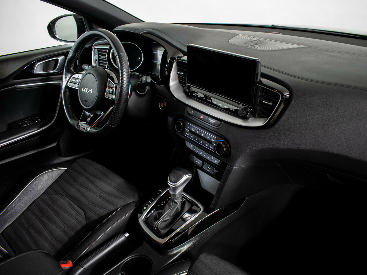 Kia Ceed с пробегом — 2022 год. Фото: #6