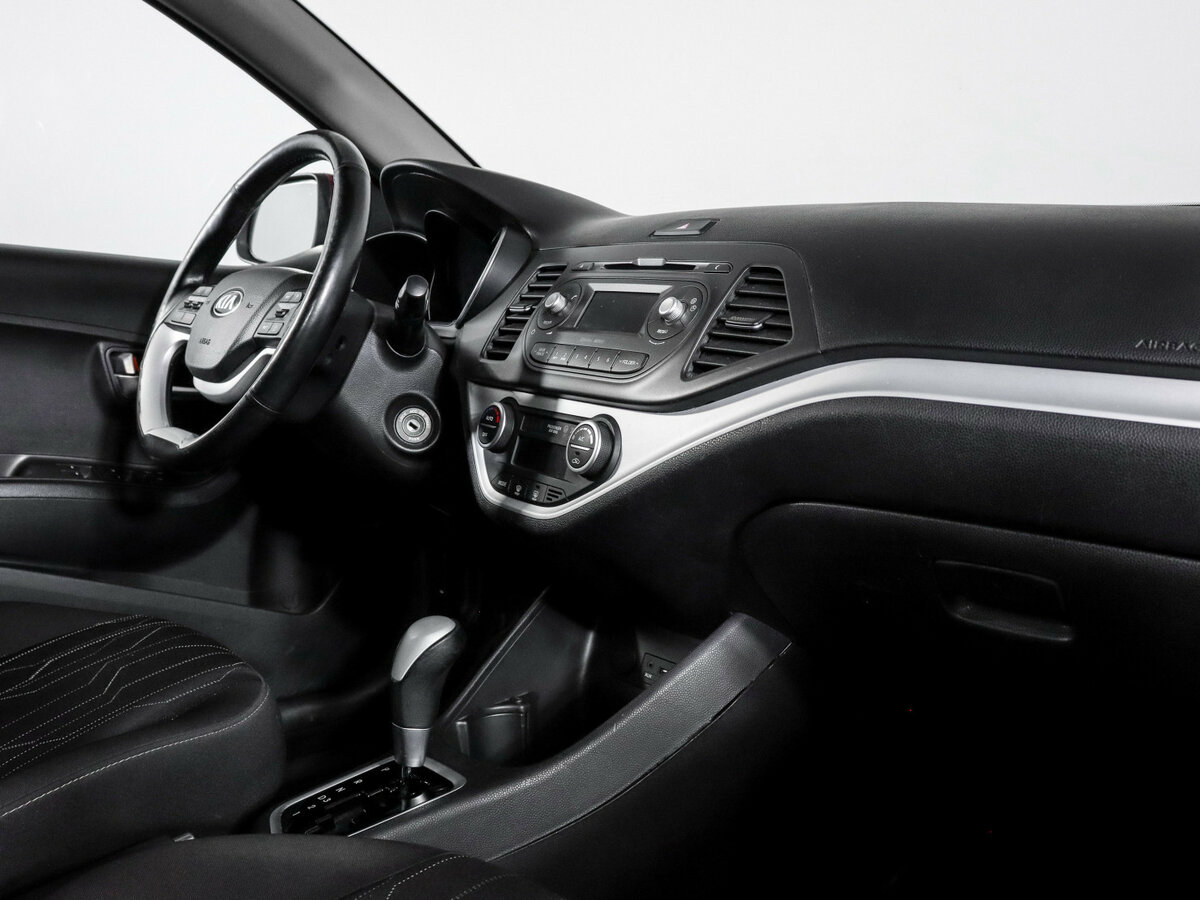 Kia Picanto с пробегом — 2015 год. Фото: #6