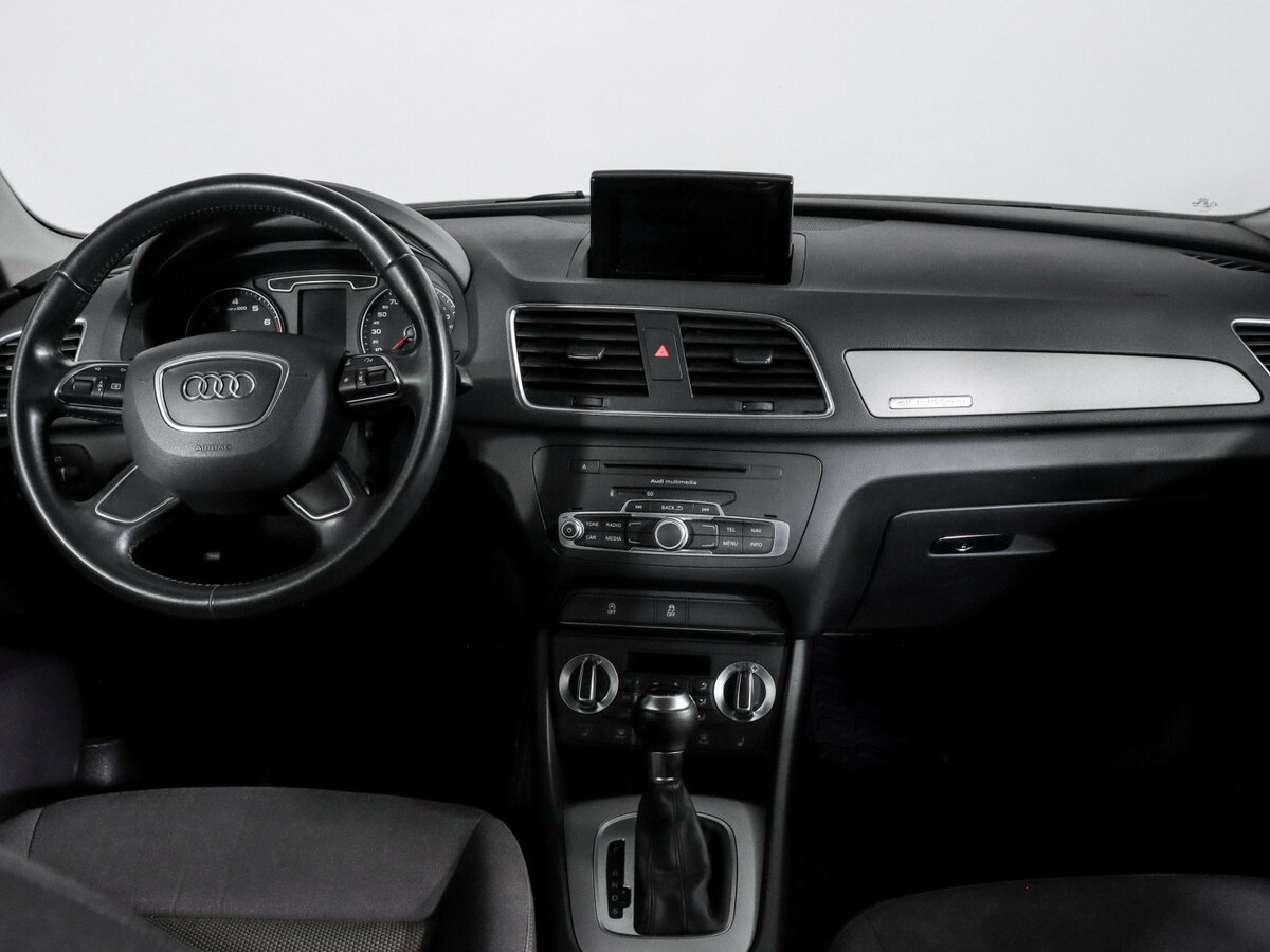 Audi Q3 с пробегом — 2014 год. Фото: #8