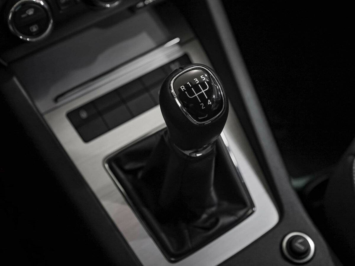 Skoda Octavia с пробегом — 2016 год. Фото: #14