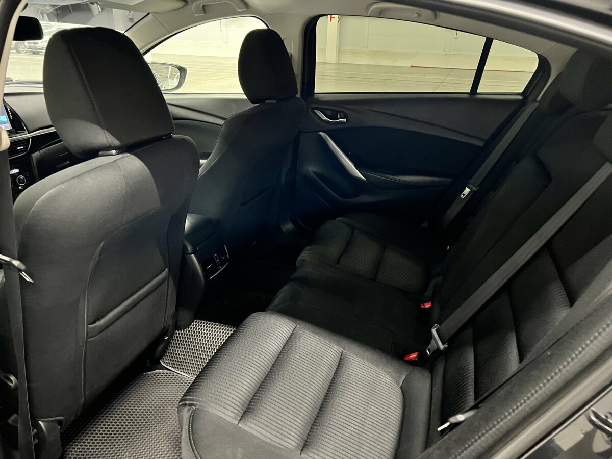 Mazda 6 с пробегом — 2013 год. Фото: #11