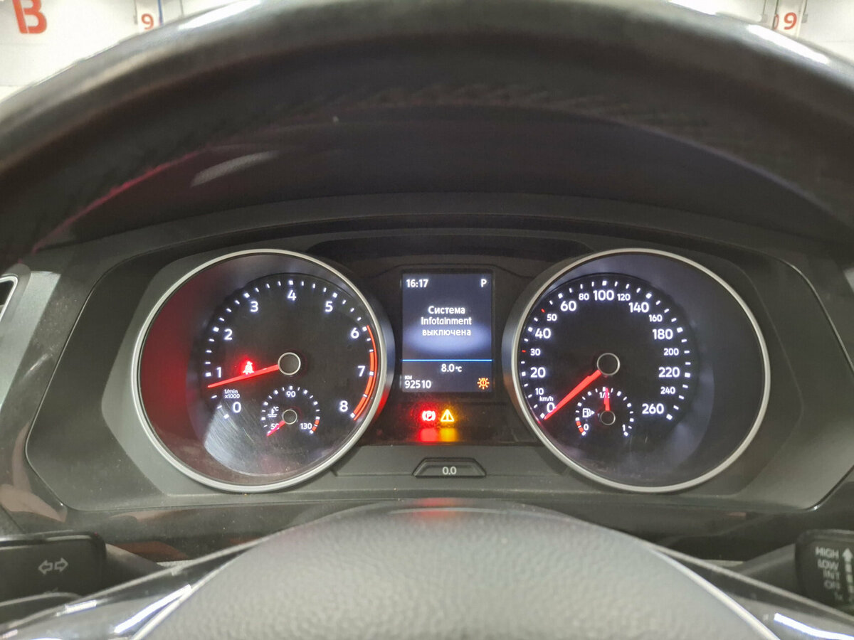 Volkswagen Tiguan с пробегом — 2017 год. Фото: #12