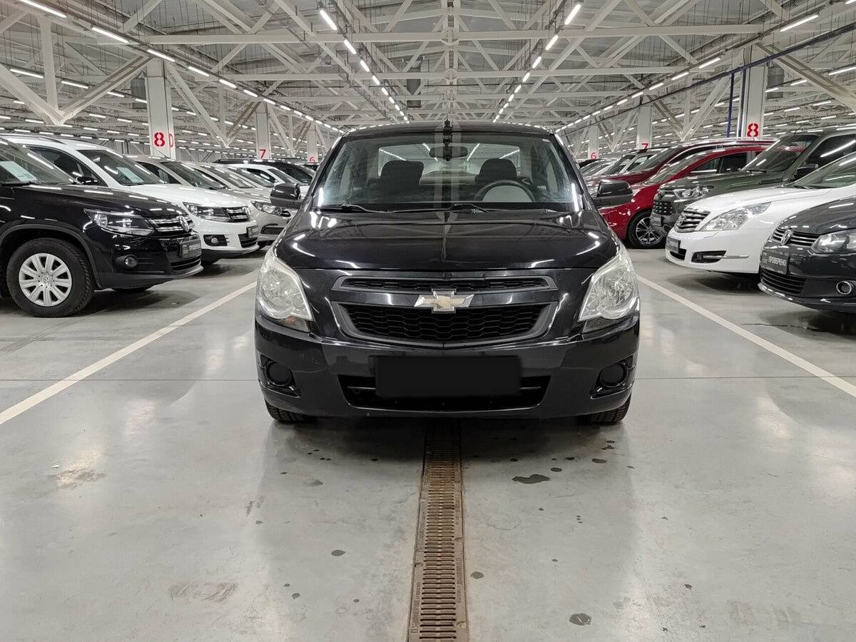 Chevrolet Cobalt с пробегом — 2013 год. Фото: #1