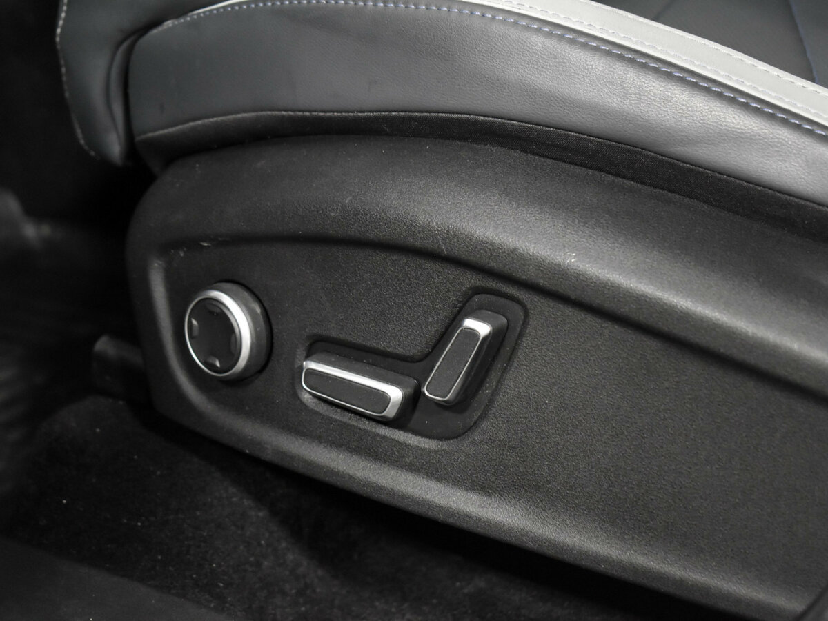 Geely Atlas с пробегом — 2024 год. Фото: #7