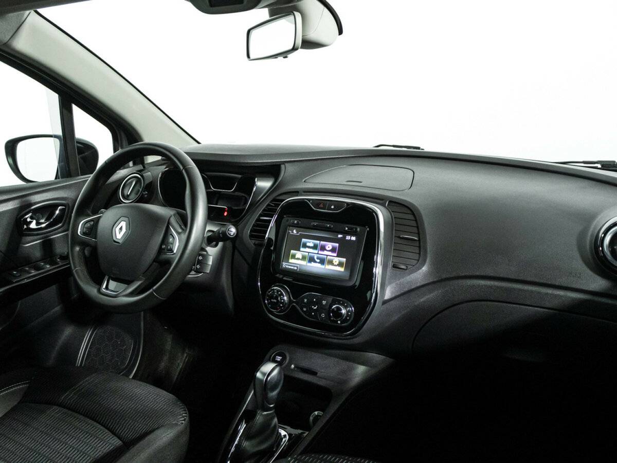 Renault Kaptur с пробегом — 2017 год. Фото: #6