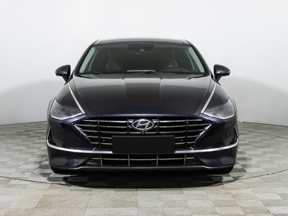 Hyundai Sonata с пробегом — 2019 год. Фото: #1