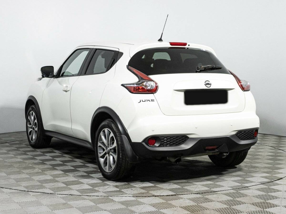 Nissan Juke с пробегом — 2015 год. Фото: #6