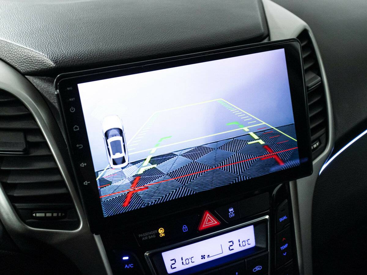 Hyundai i30 с пробегом — 2015 год. Фото: #14