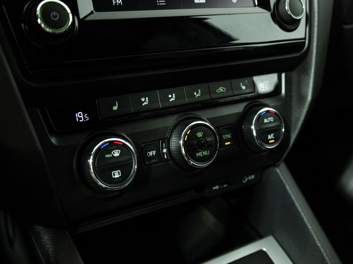 Skoda Octavia с пробегом — 2016 год. Фото: #15