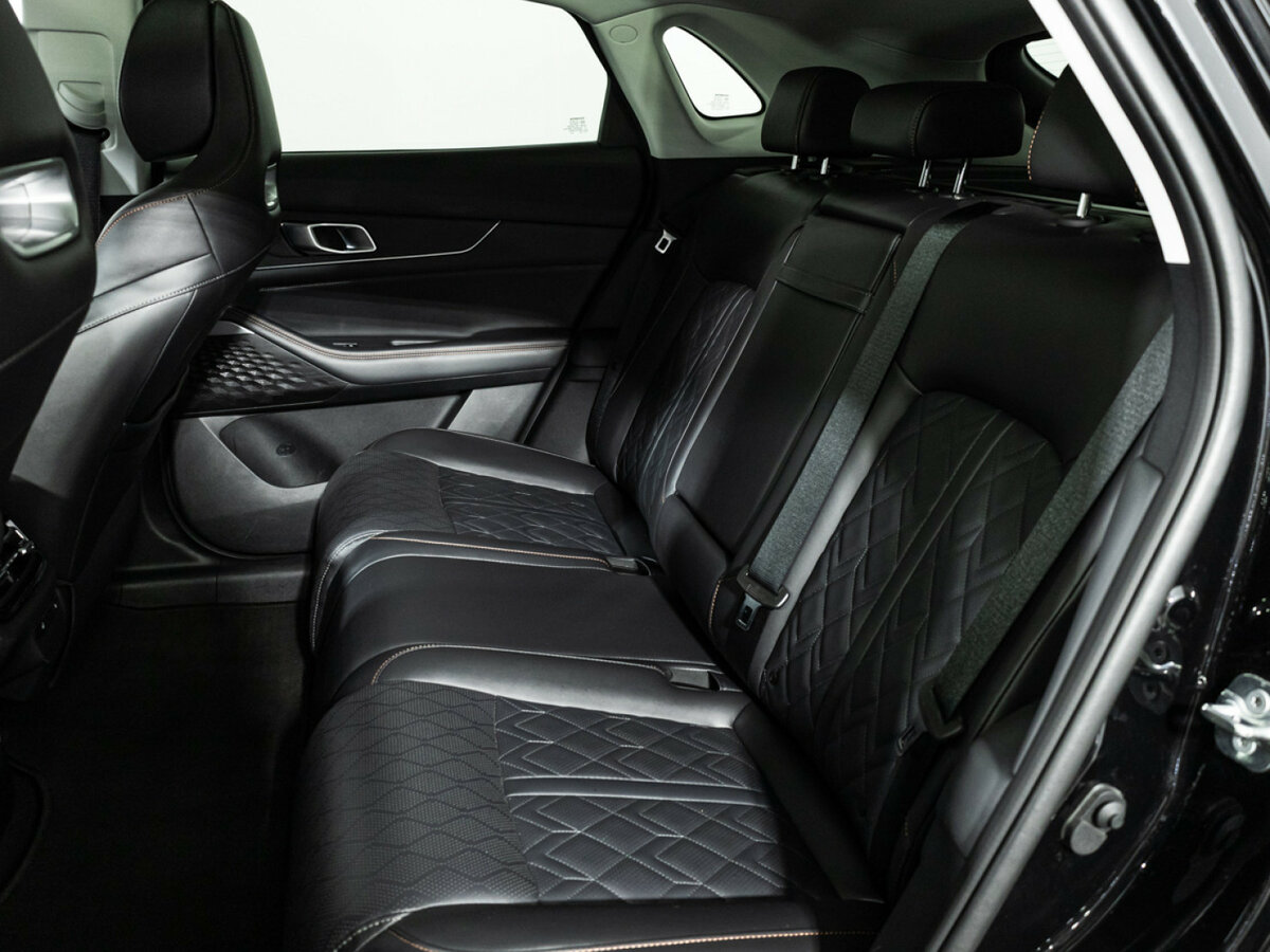 Changan UNI-K с пробегом — 2022 год. Фото: #9