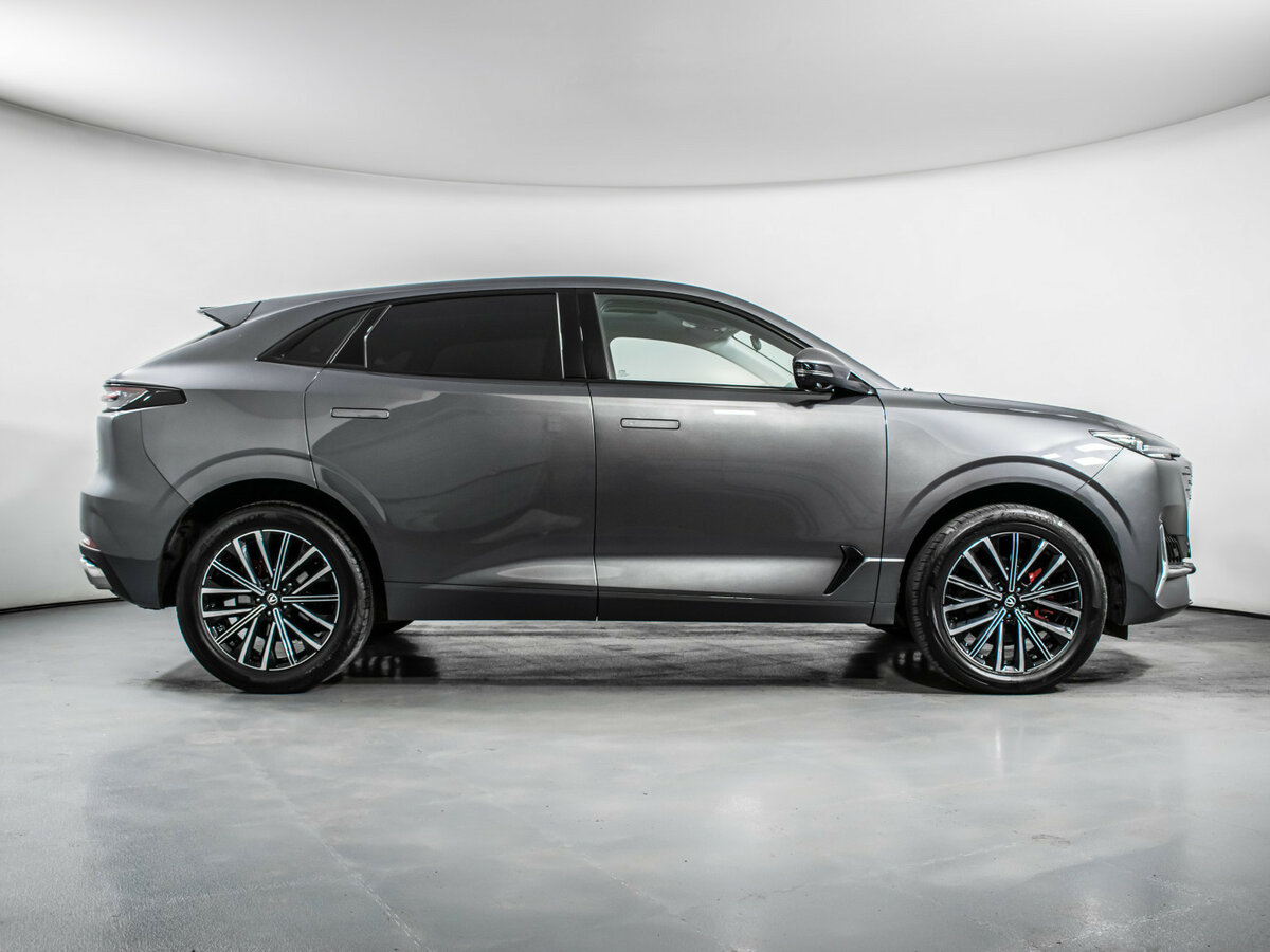 Changan UNI-K с пробегом — 2023 год. Фото: #3