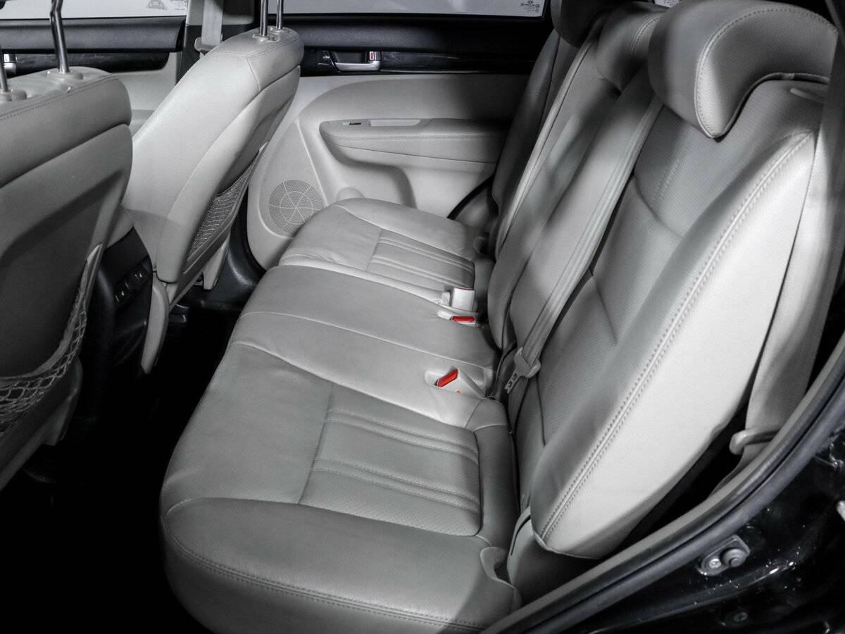 Kia Sorento с пробегом — 2013 год. Фото: #9
