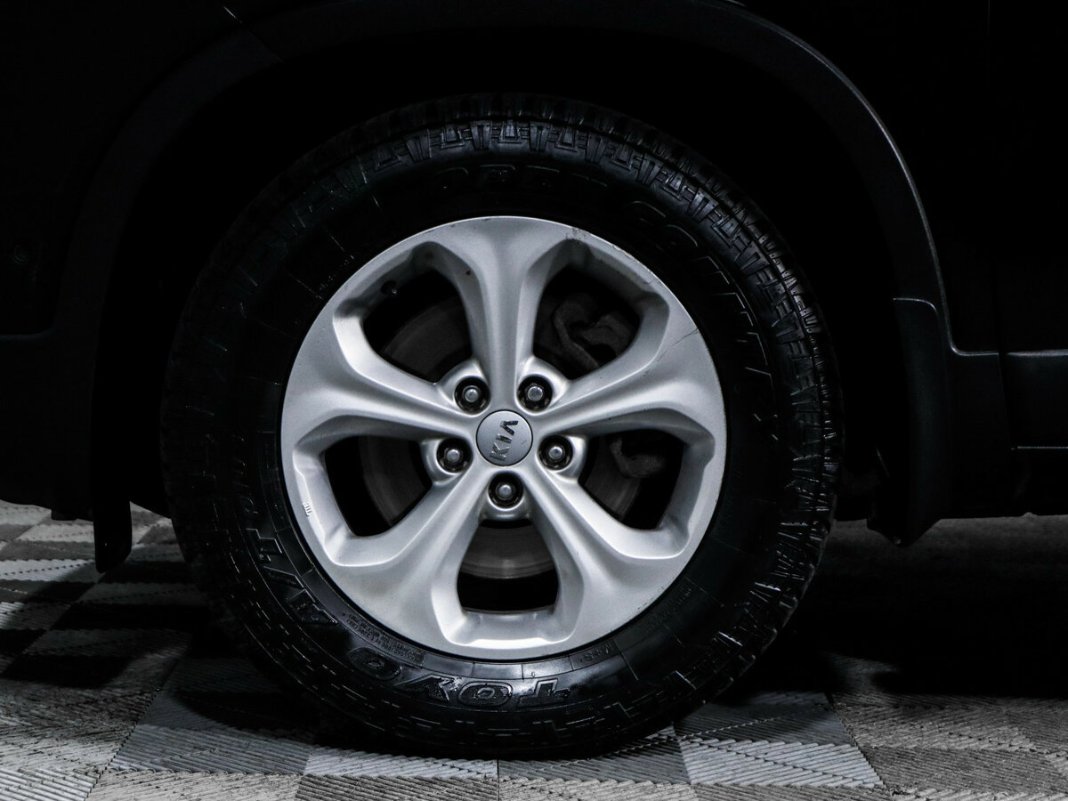 Kia Sorento с пробегом — 2013 год. Фото: #14