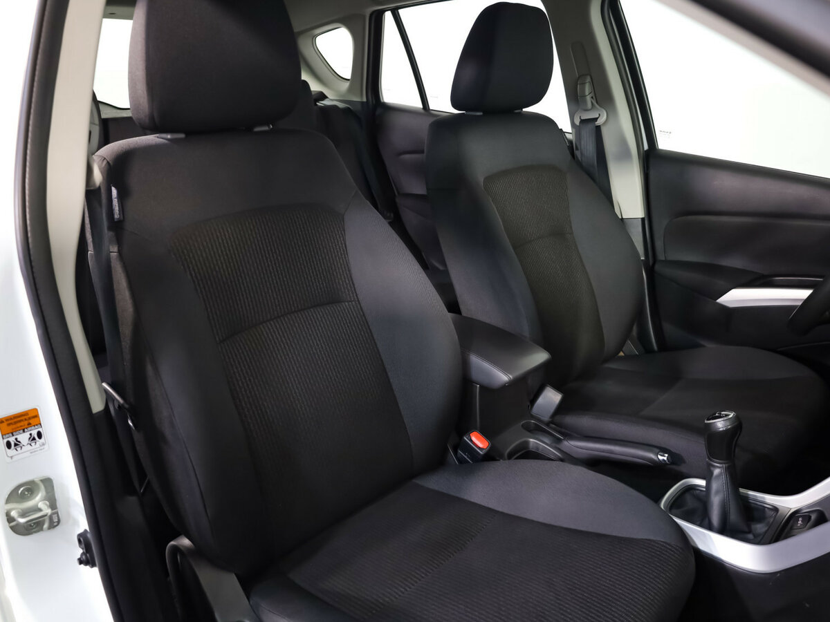 Suzuki SX4 с пробегом — 2017 год. Фото: #16