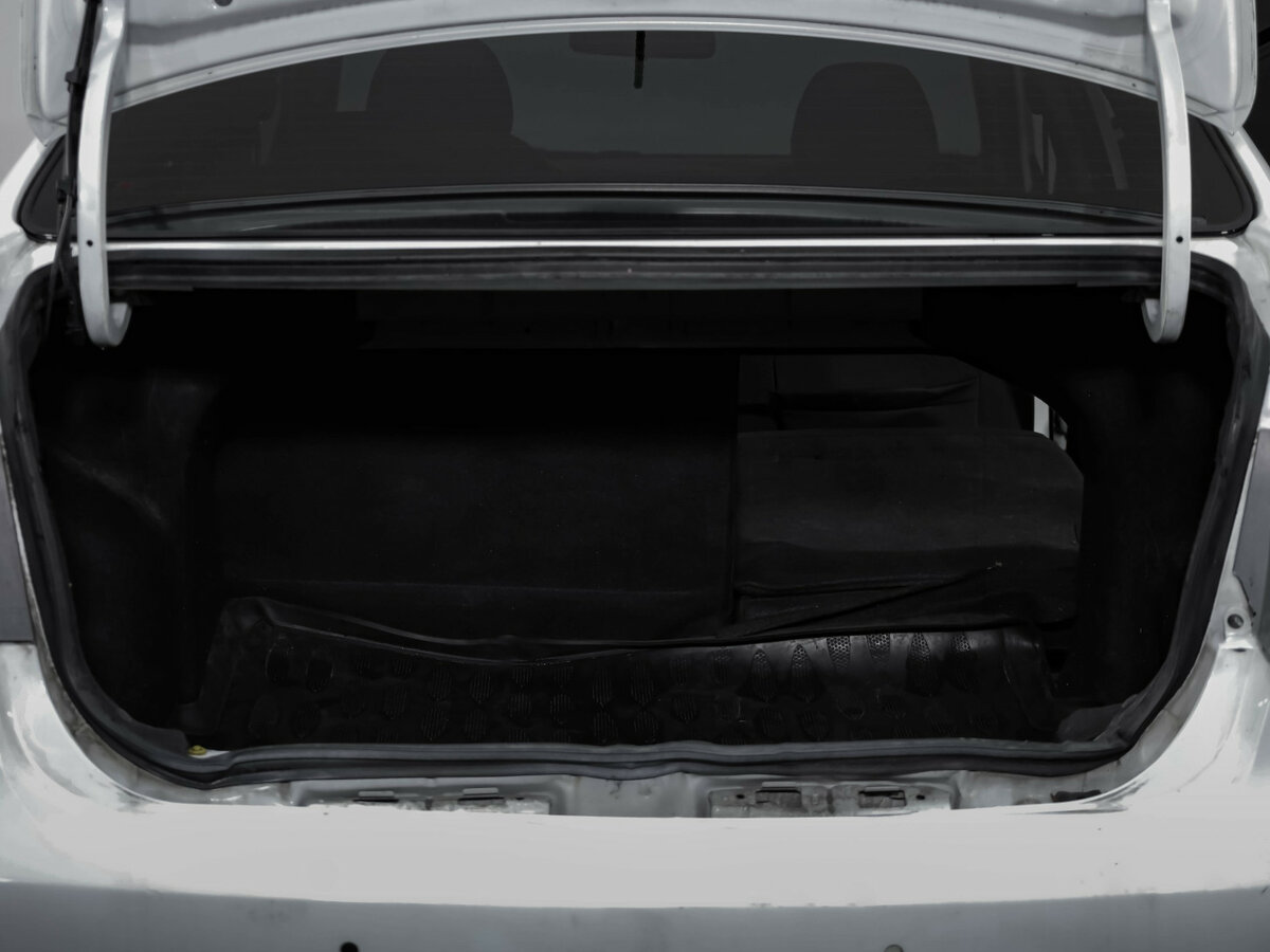 Kia Rio с пробегом — 2013 год. Фото: #24