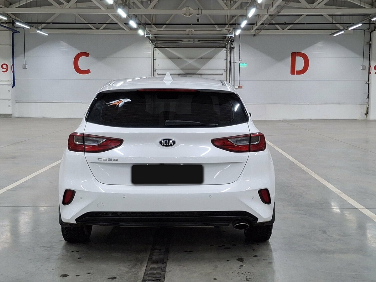 Kia Ceed с пробегом — 2019 год. Фото: #5