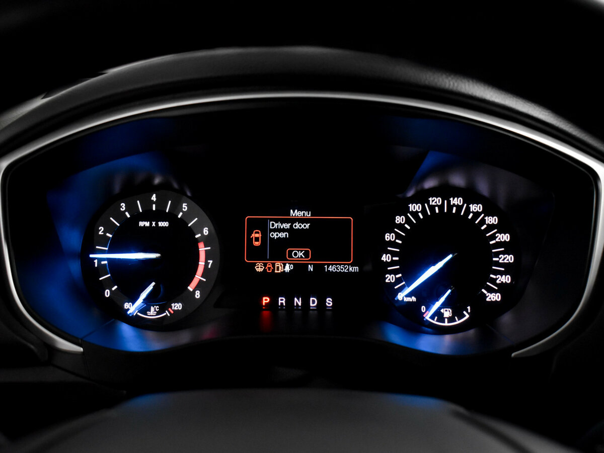 Ford Mondeo с пробегом — 2015 год. Фото: #14