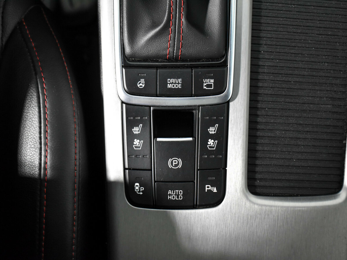 Kia Optima с пробегом — 2016 год. Фото: #10