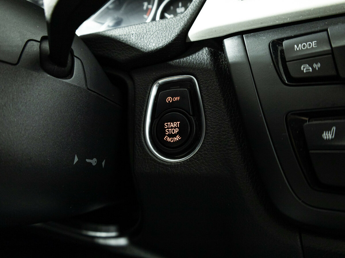 BMW 3 серии с пробегом — 2015 год. Фото: #15