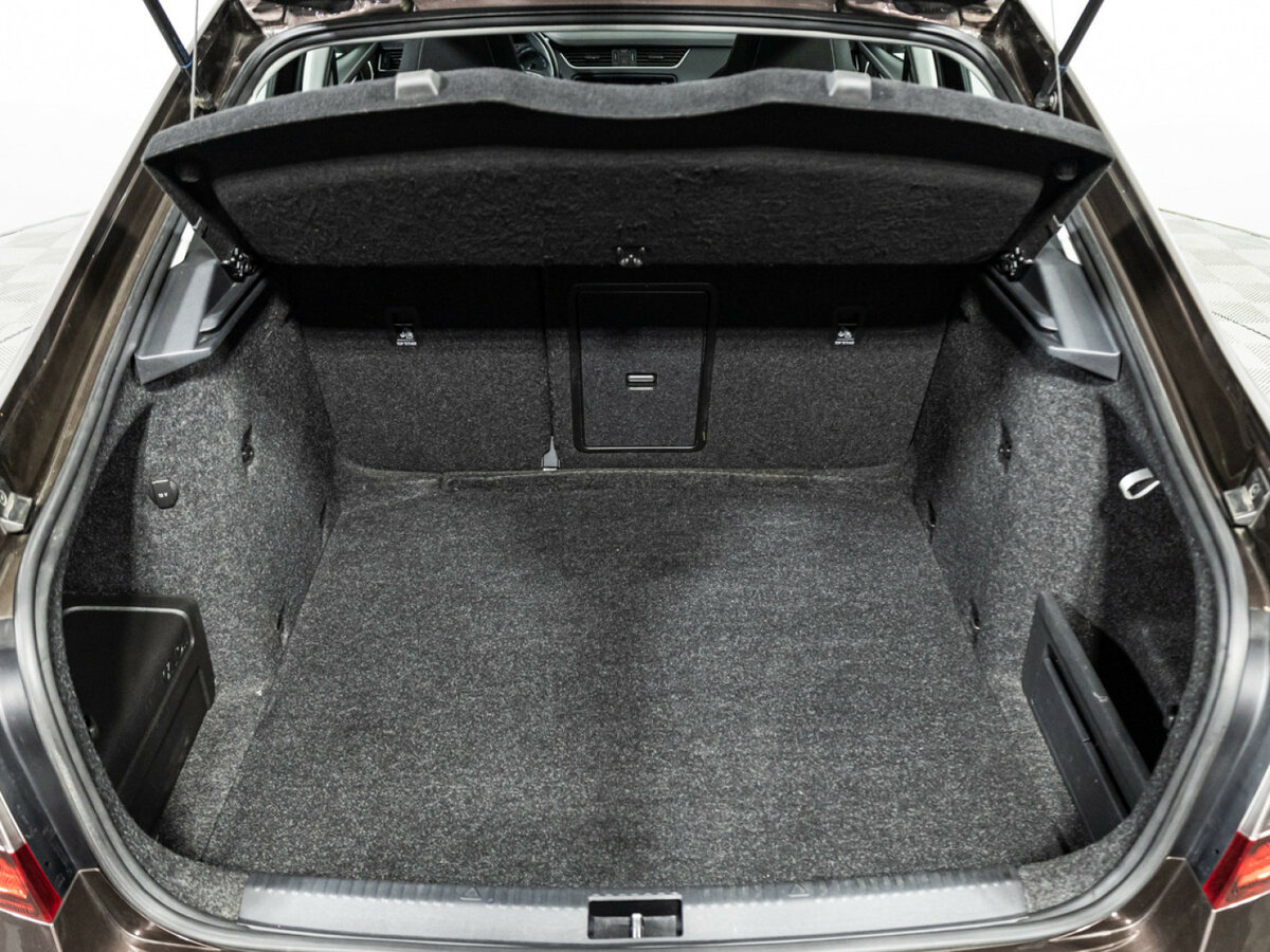 Skoda Octavia с пробегом — 2017 год. Фото: #17