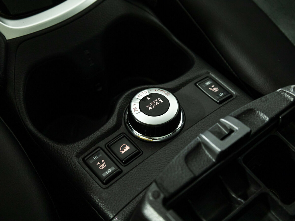 Nissan X-Trail с пробегом — 2016 год. Фото: #18