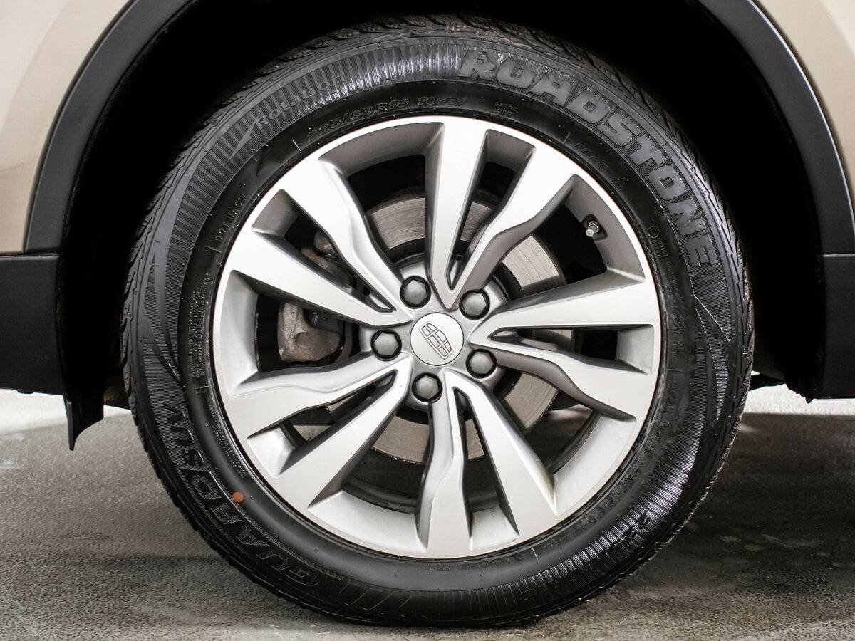 Geely Atlas с пробегом — 2019 год. Фото: #16