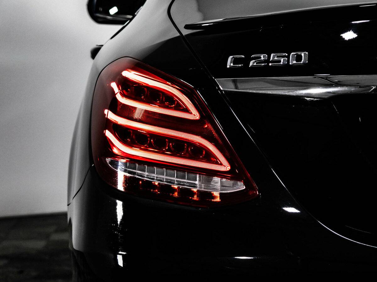 Mercedes-Benz C-Класс с пробегом — 2015 год. Фото: #7