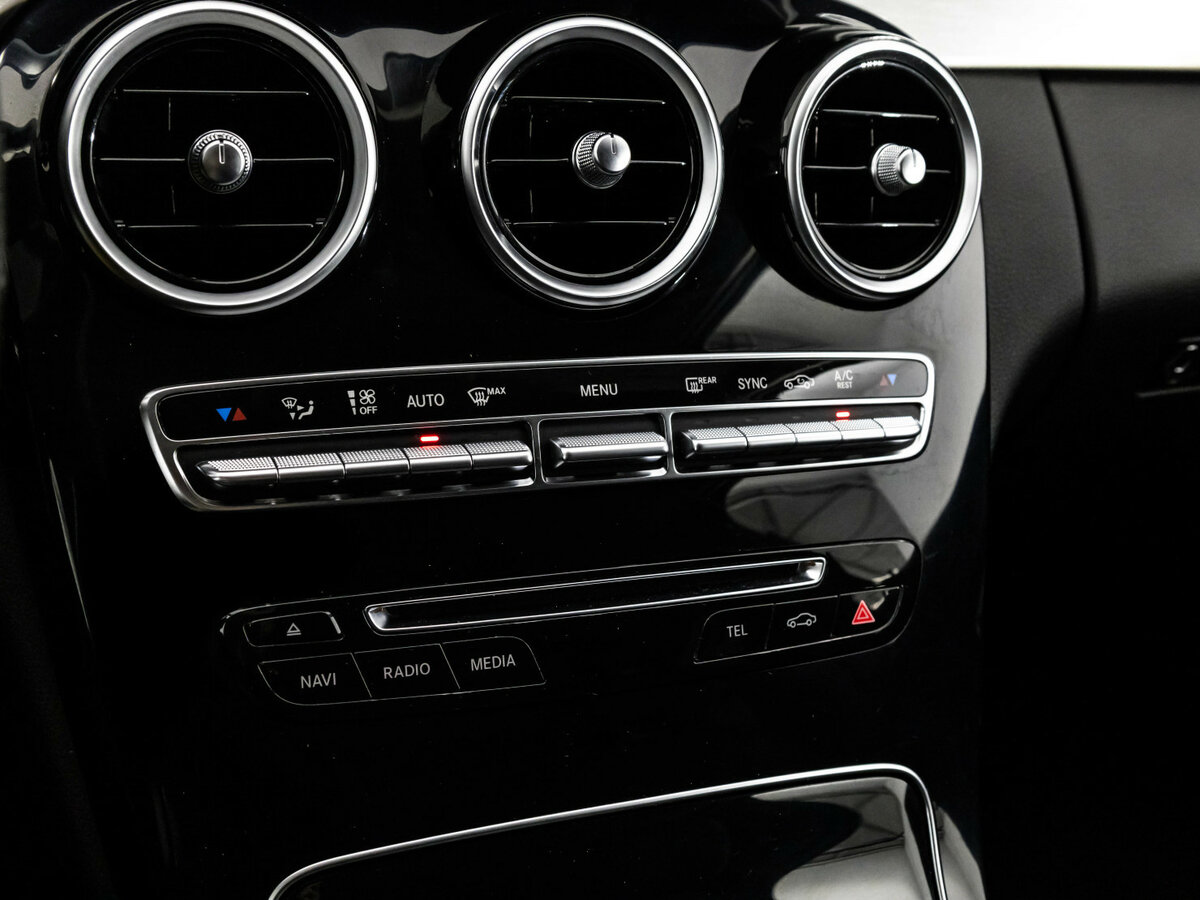 Mercedes-Benz C-Класс с пробегом — 2015 год. Фото: #13