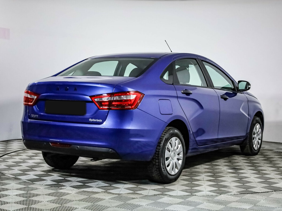 Lada (ВАЗ) Vesta с пробегом — 2020 год. Фото: #3
