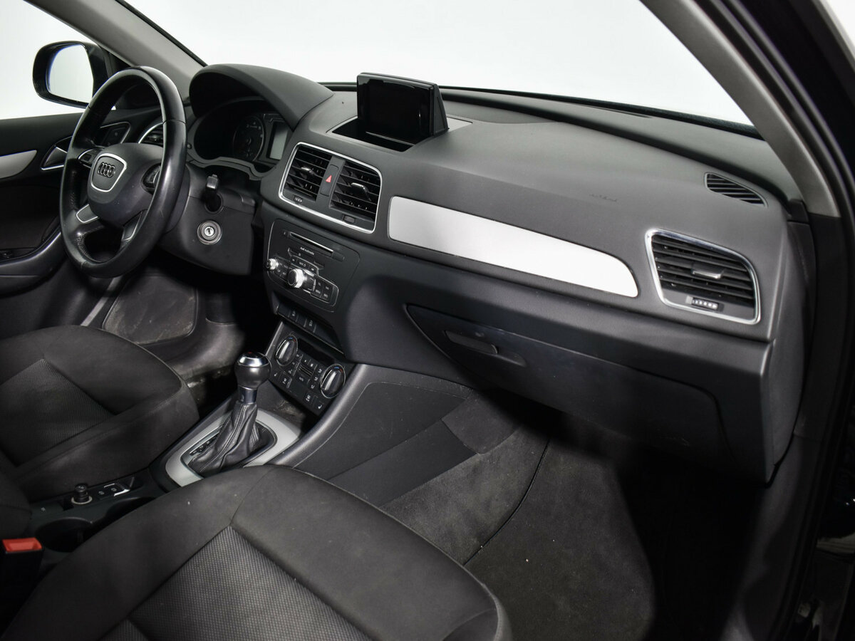 Audi Q3 с пробегом — 2015 год. Фото: #11