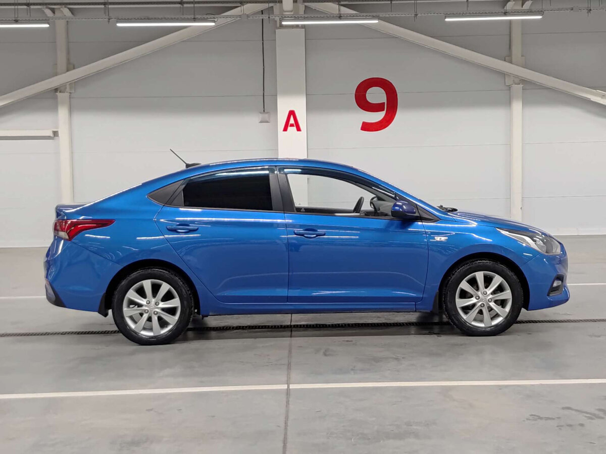 Hyundai Solaris с пробегом — 2017 год. Фото: #3