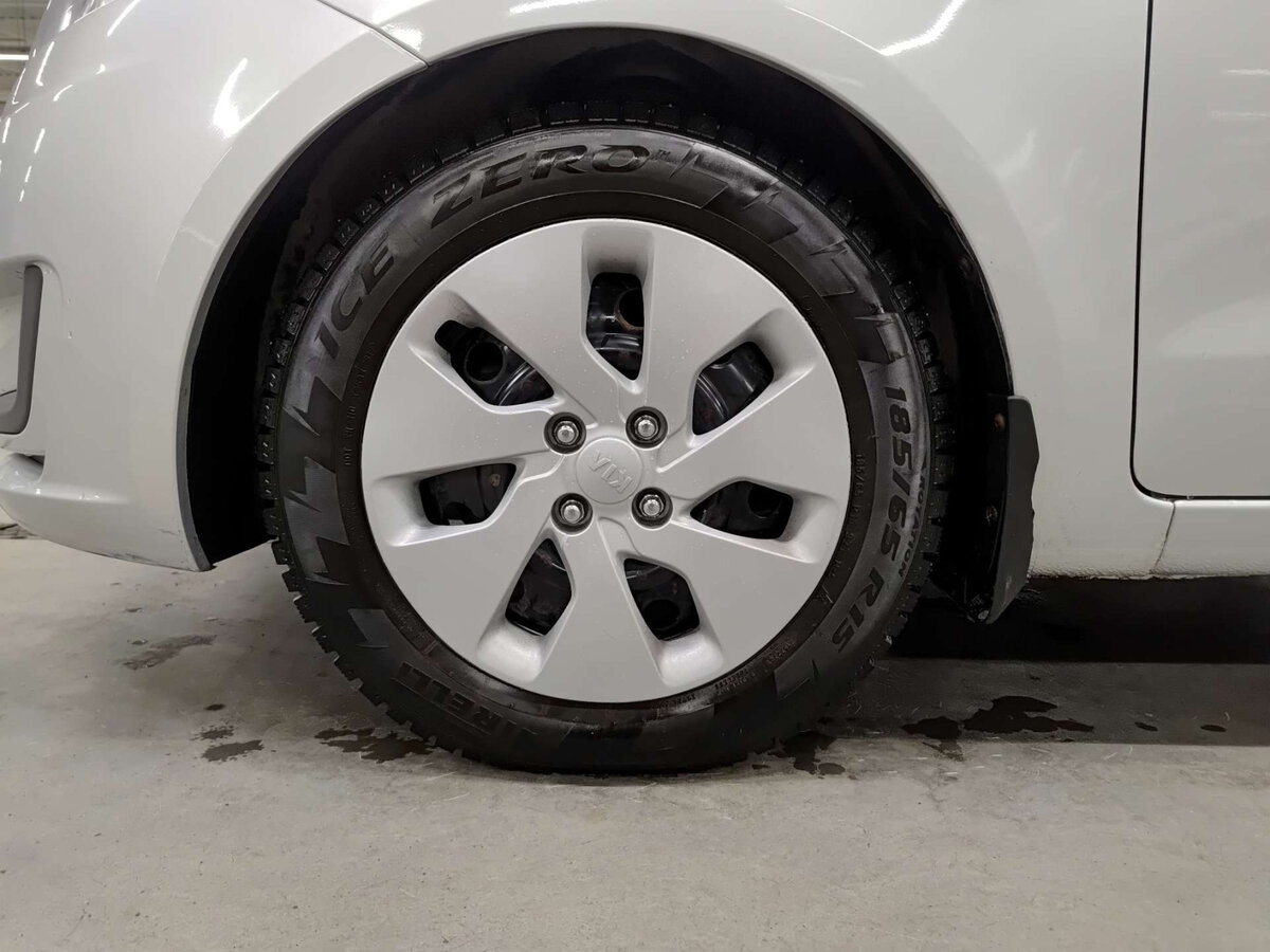 Kia Rio с пробегом — 2014 год. Фото: #16