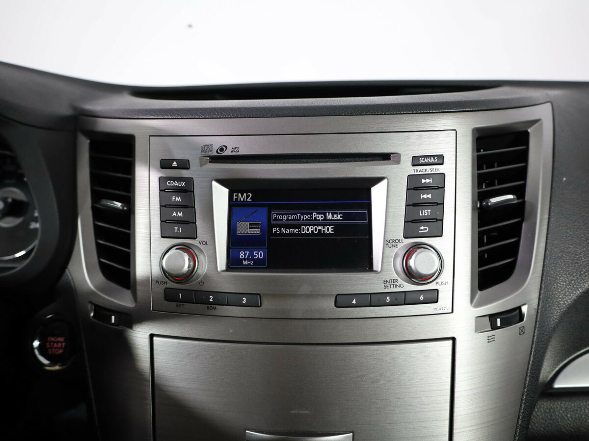 Subaru Outback с пробегом — 2012 год. Фото: #10