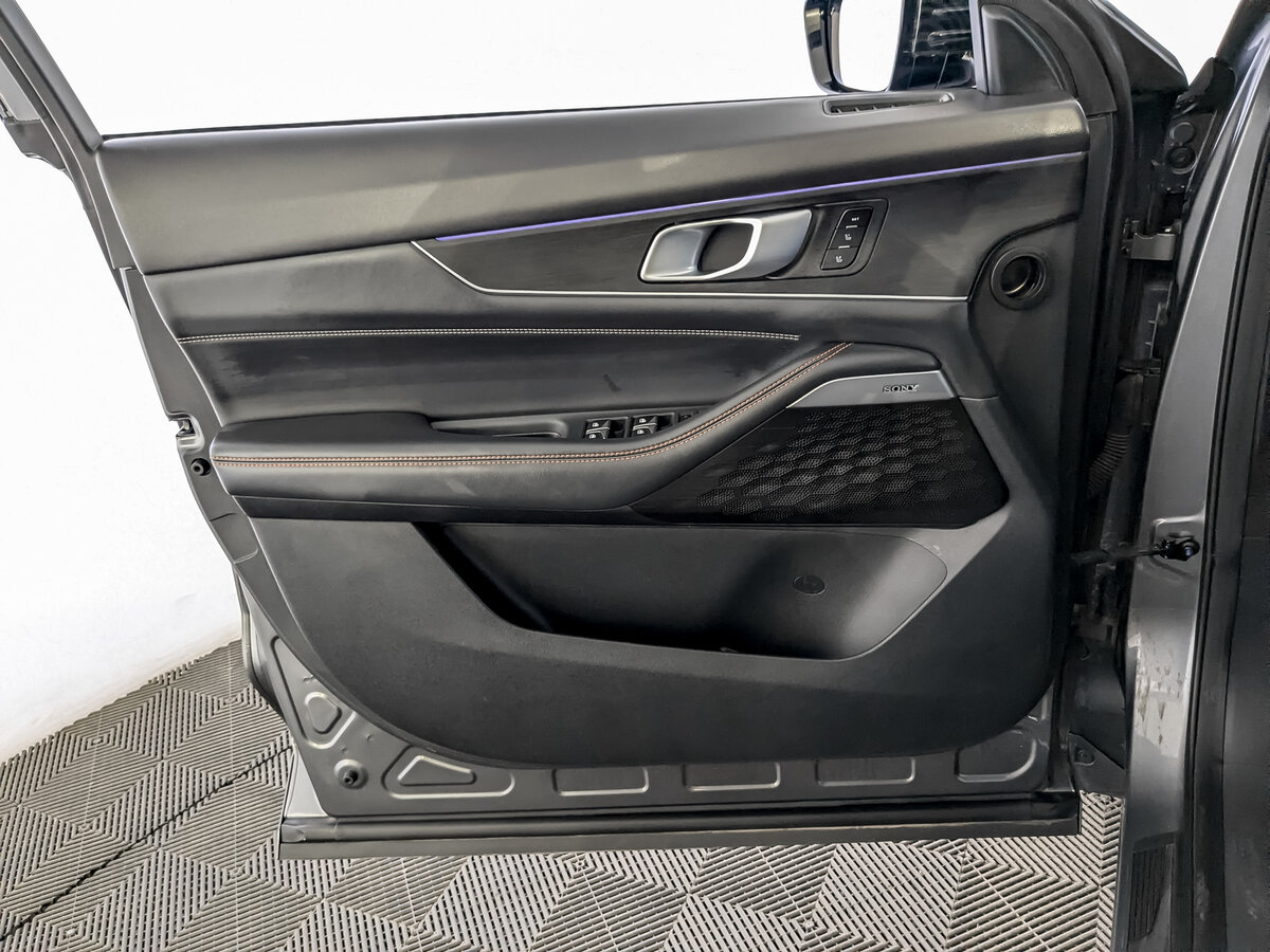 Changan UNI-K с пробегом — 2023 год. Фото: #18