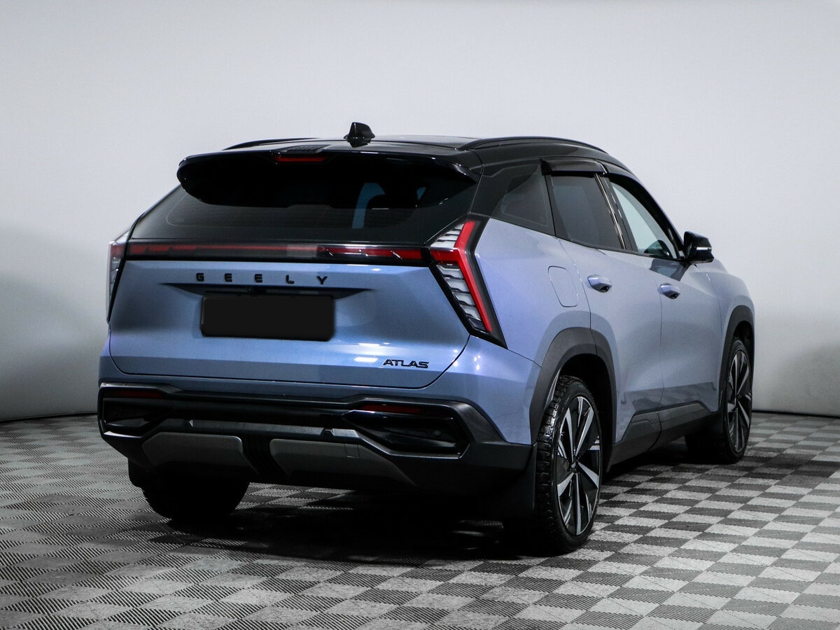 Geely Atlas с пробегом — 2023 год. Фото: #4
