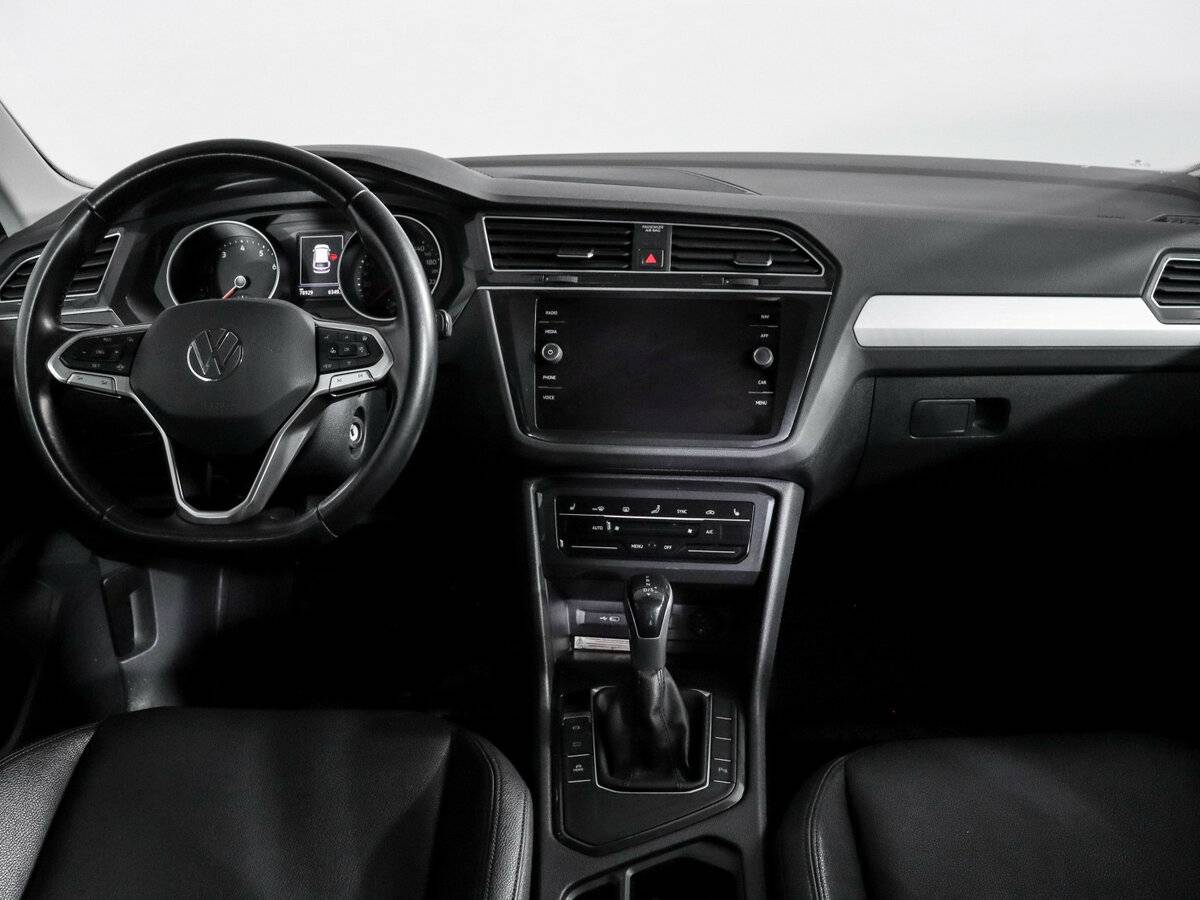 Volkswagen Tiguan с пробегом — 2020 год. Фото: #11