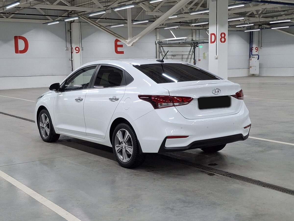 Hyundai Solaris с пробегом — 2017 год. Фото: #6